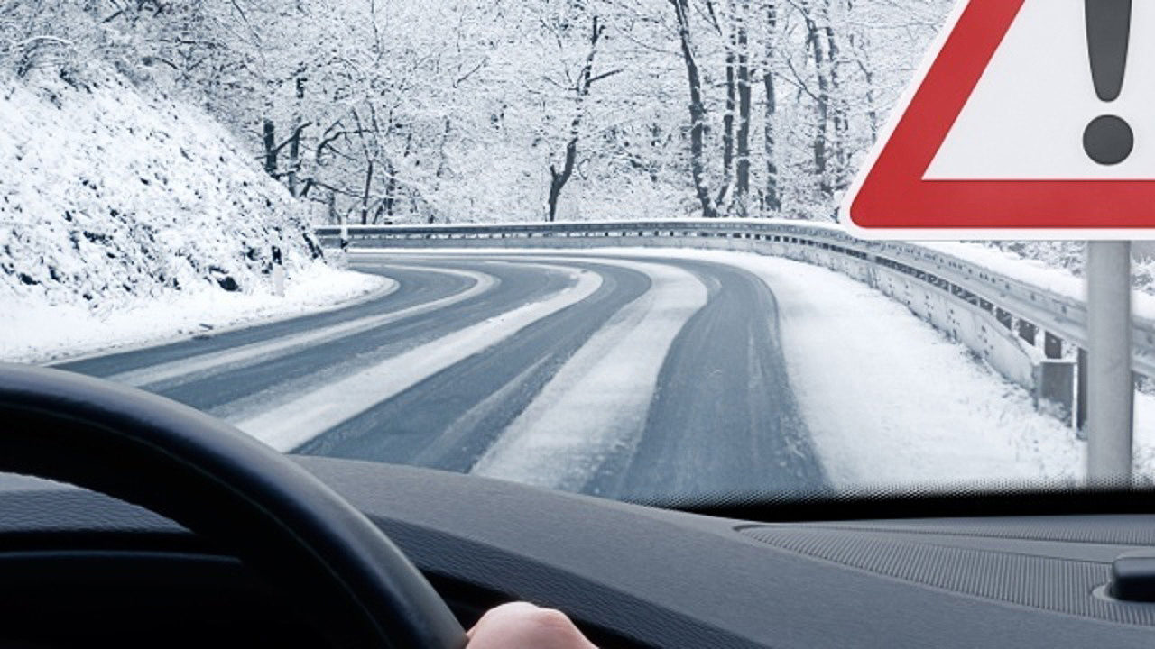 Conduite hivernale au Canada